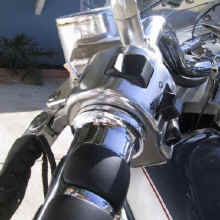 /files/includes/images/9-13-01accessoryswitch.jpg (42903 bytes)