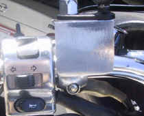 /files/includes/images/cg_bracket_front.jpg (36561 bytes)