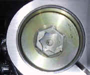 /files/includes/images/fork_oil_plug.jpg (38196 bytes)