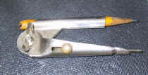 /files/includes/images/gauges_compass.jpg (39448 bytes)
