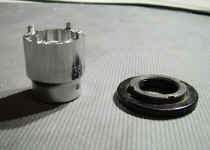 /files/includes/images/hans_socket4.jpg (90546 bytes)