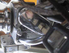/files/includes/images/helmet_barrelo_bottom.jpg (48890 bytes)