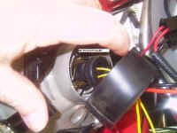 /files/includes/images/hidmod_bulbinstalled.jpg (48901 bytes)